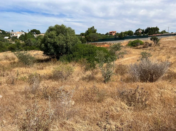 Terreno para Venda em Albufeira e Olhos de Água Foto 23