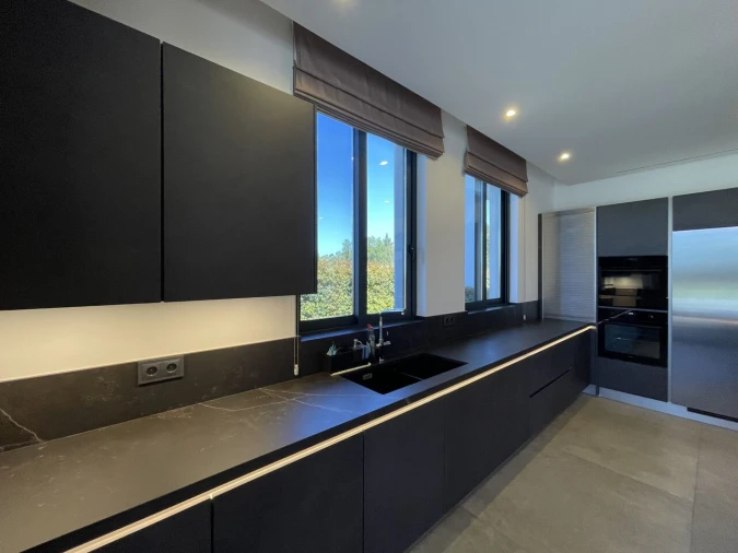 Moradia T4 para Venda em Almancil Foto 6