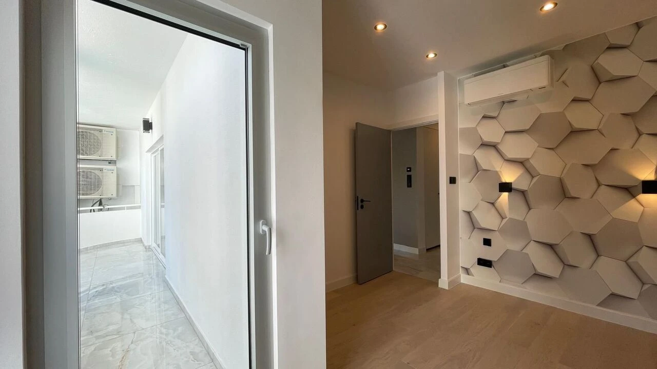 Apartamento T2 para Venda em Quarteira Foto 29