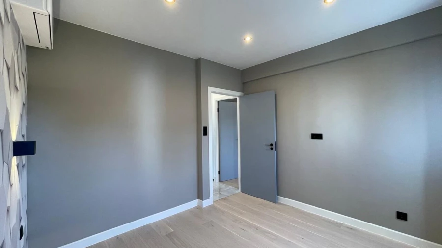 Apartamento T2 para Venda em Quarteira Foto 17