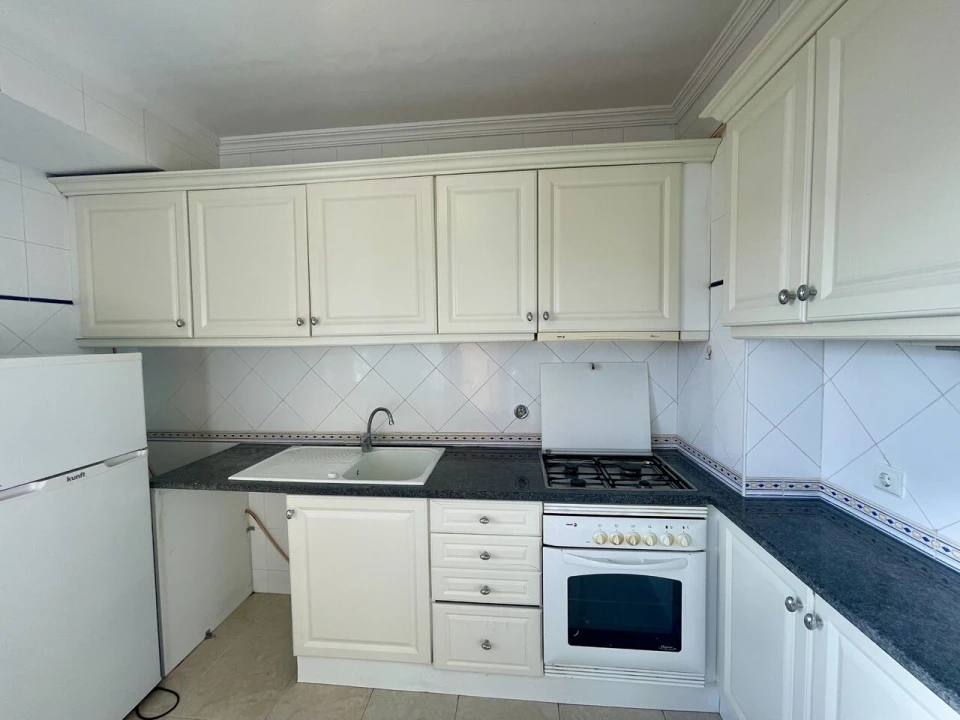 Apartamento T1 para Venda em Guia Foto 13