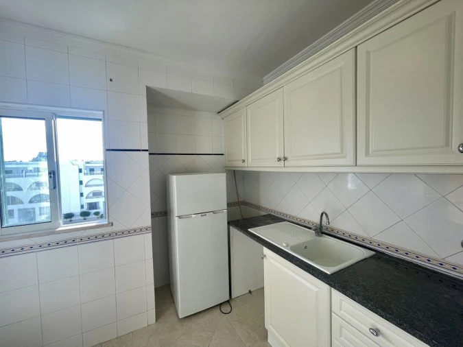Apartamento T1 para Venda em Guia Foto 12