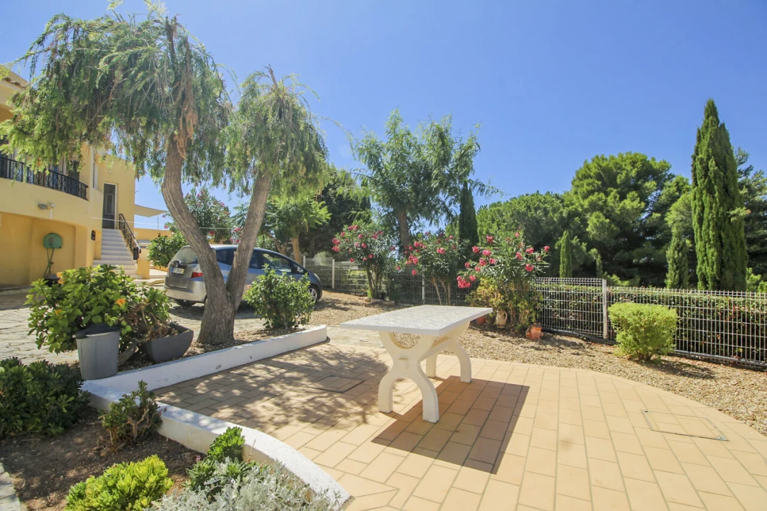 Moradia T3 para Venda em Albufeira e Olhos de Água Foto 26