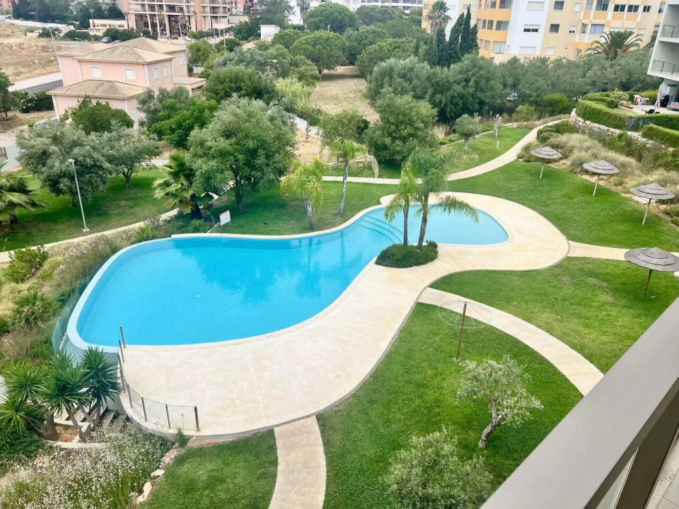 Apartamento T1 para Venda em Portimão Foto 8