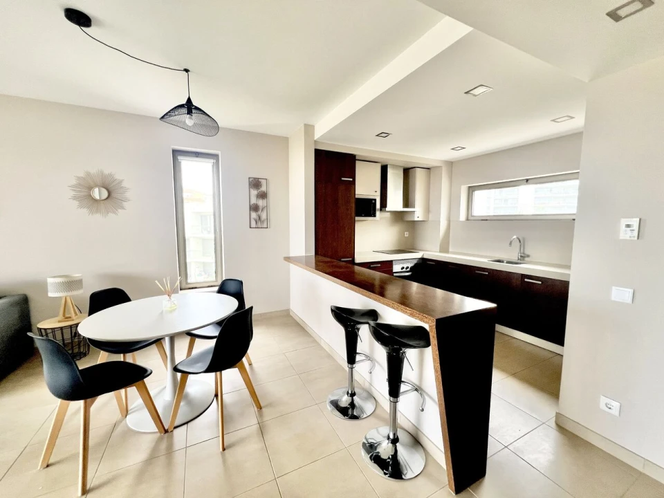 Apartamento T1 para Venda em Portimão Foto 4