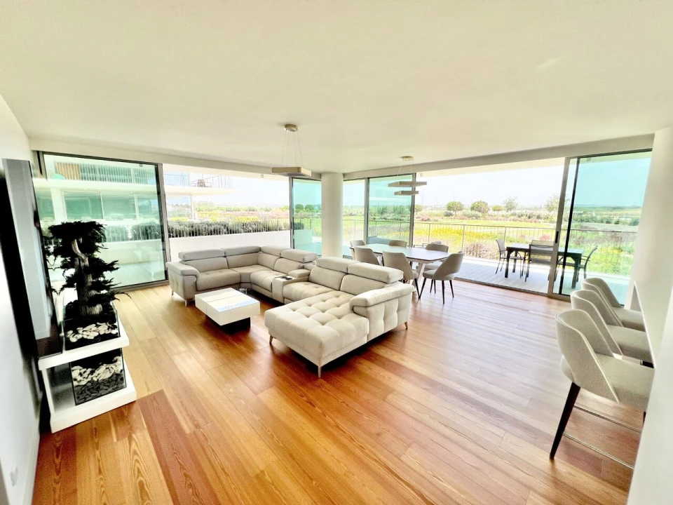 Apartamento T2 para Venda em Armação de Pera Foto 3