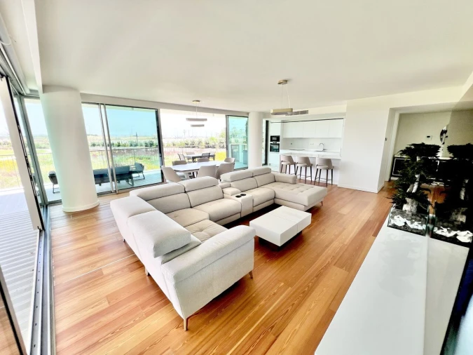 Apartamento T2 para Venda em Armação de Pera Foto 2