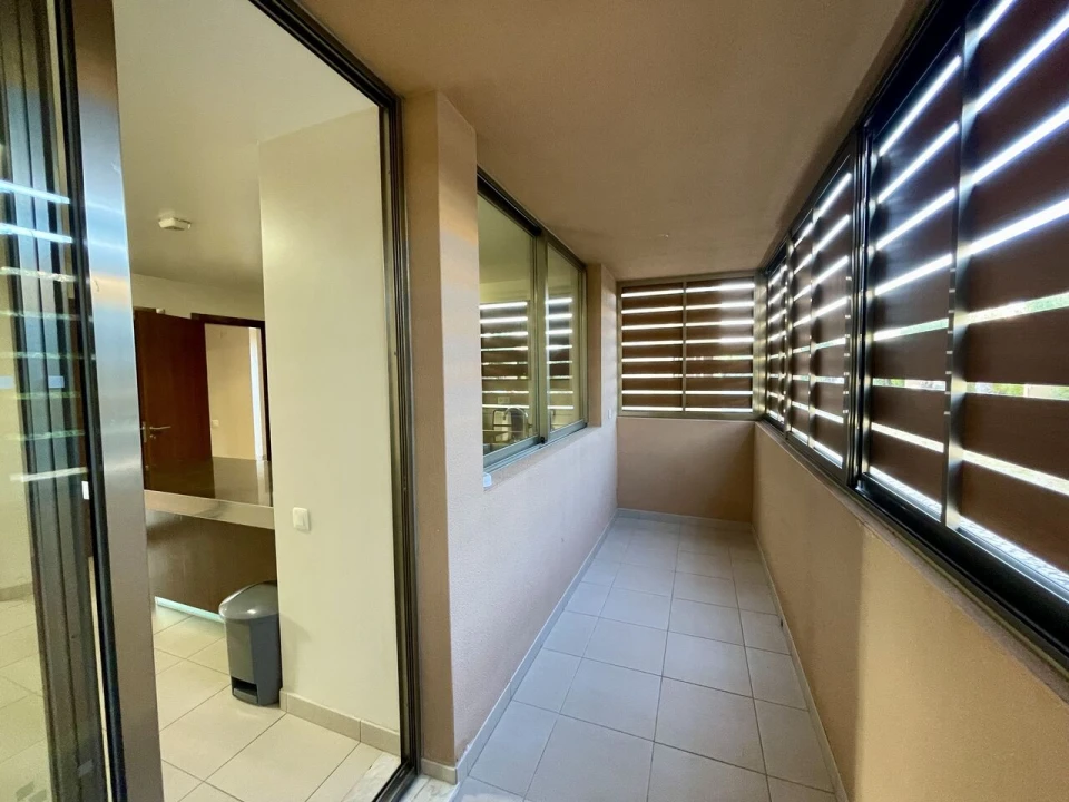 Moradia T4 para Venda em Guia Foto 13