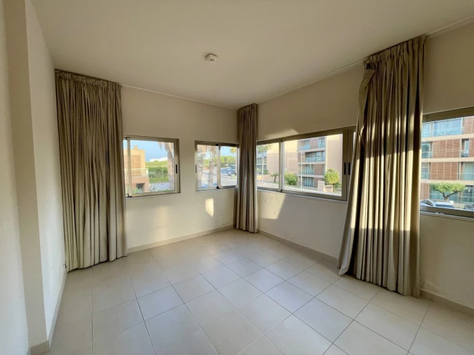 Moradia T4 para Venda em Guia Foto 21