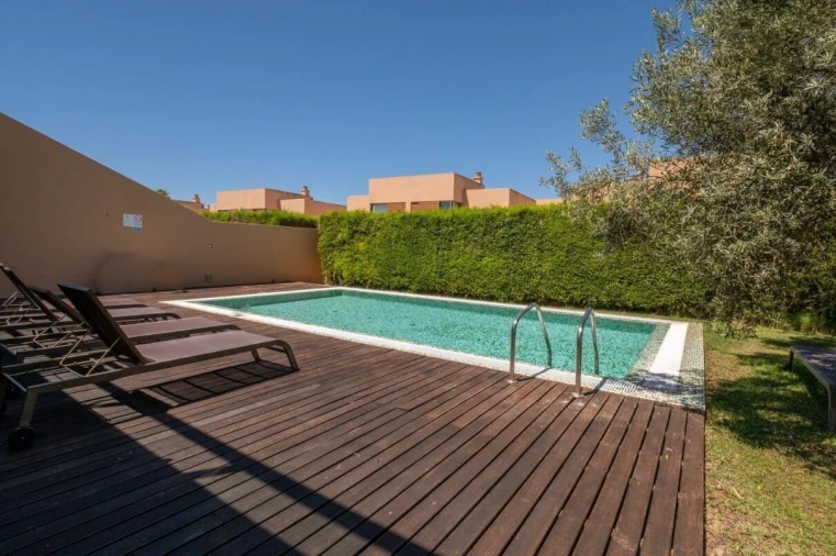 Moradia T3 para Venda em Guia Foto 26