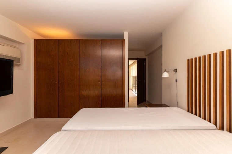 Moradia T4 para Venda em Guia Foto 19