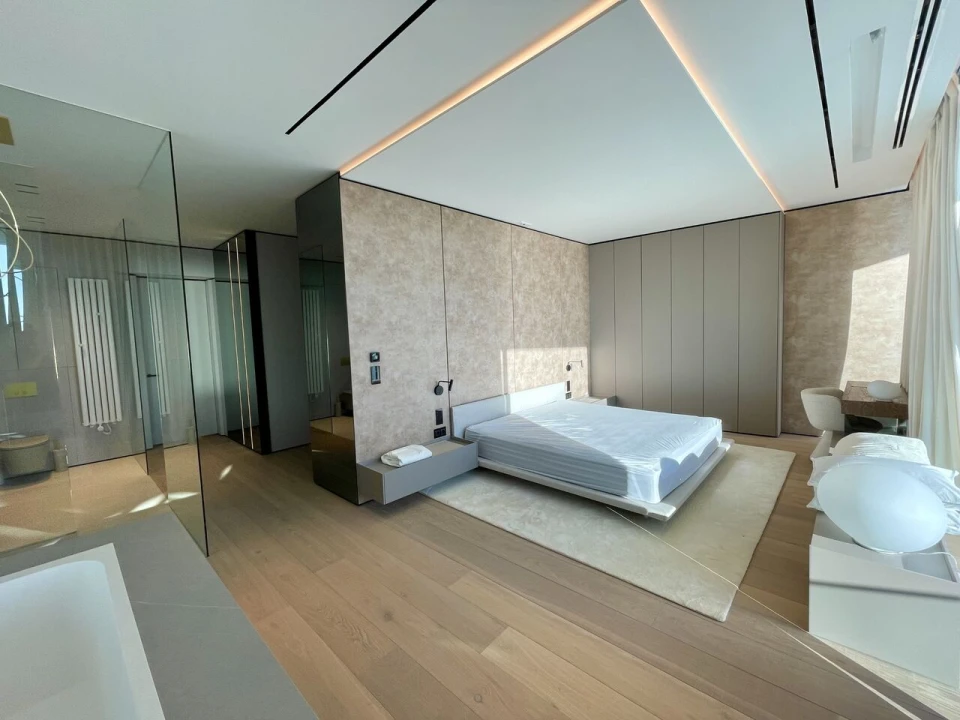 Moradia T7 para Venda em Guia Foto 12