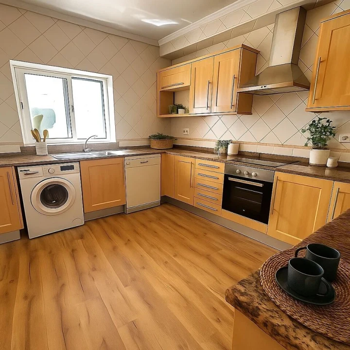 Moradia T4 para Venda em Mexilhoeira Grande Foto 9