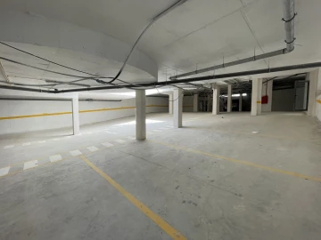 Apartamento T3 para Venda em Quelfes