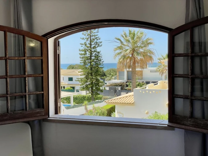 Moradia T4 para Venda em Guia Foto 34