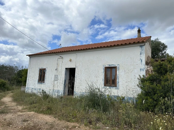 Moradia T2 para Venda em São Bartolomeu de Messines Foto 1