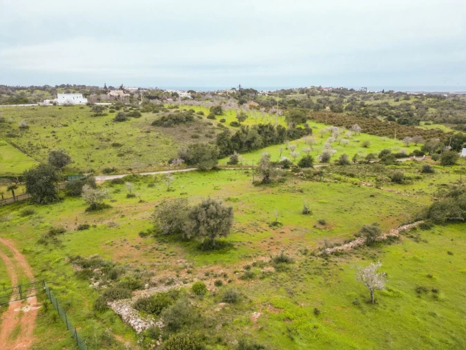 Terreno para Venda em Albufeira e Olhos de Água Foto 3