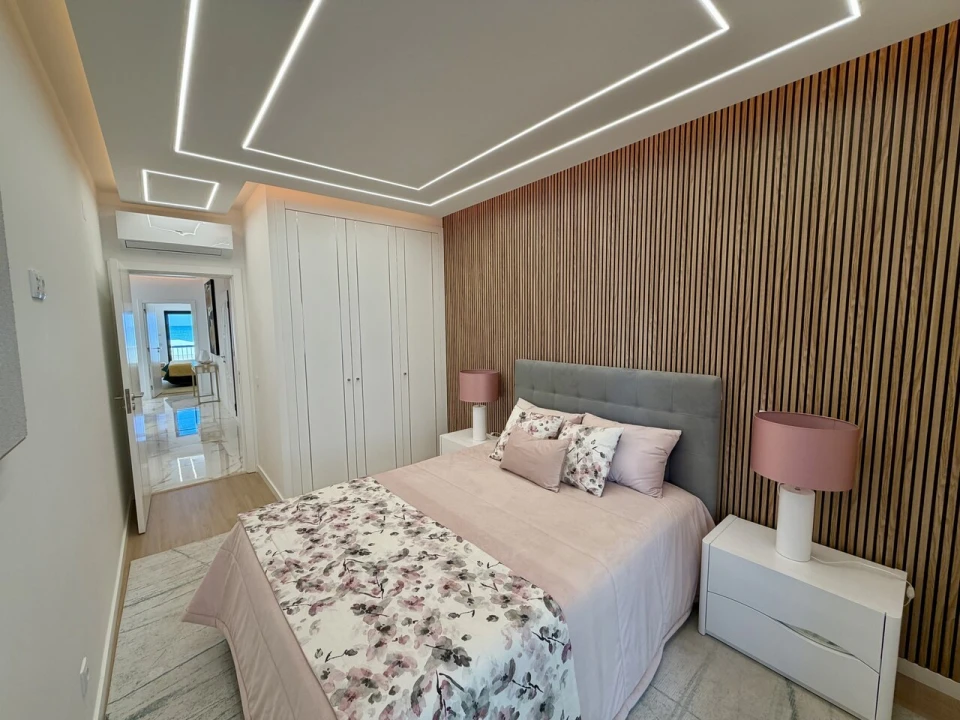Apartamento T3 para Venda em Quarteira Foto 19