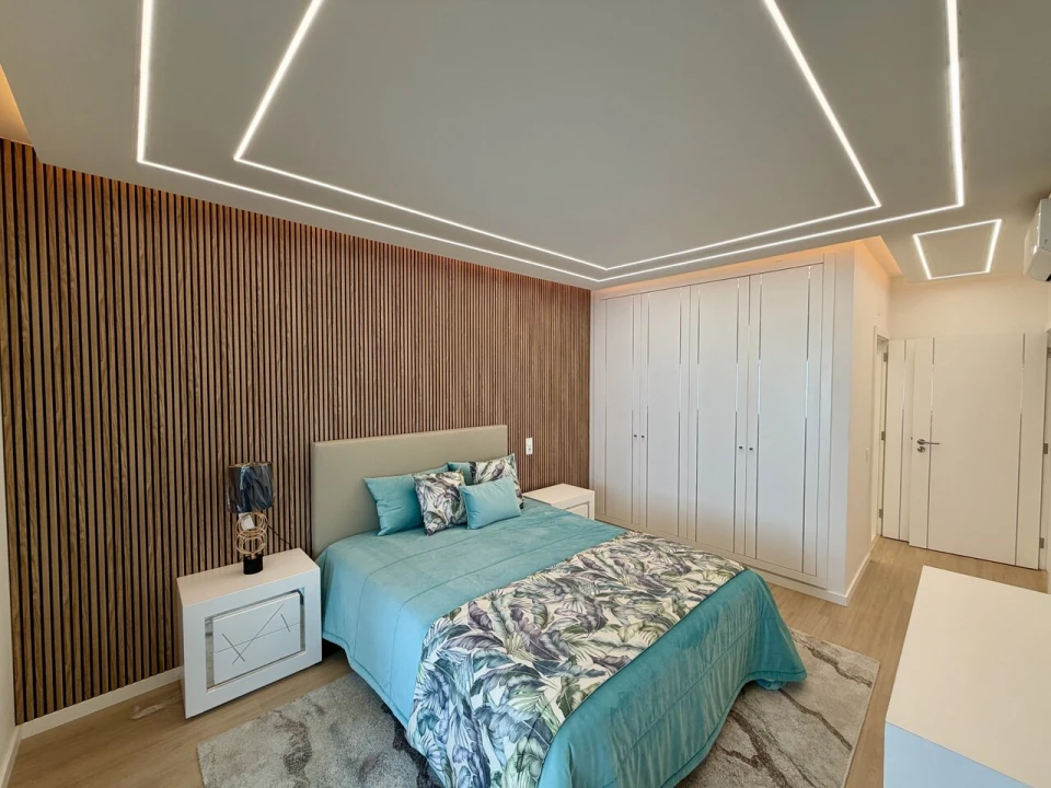 Apartamento T3 para Venda em Quarteira Foto 21