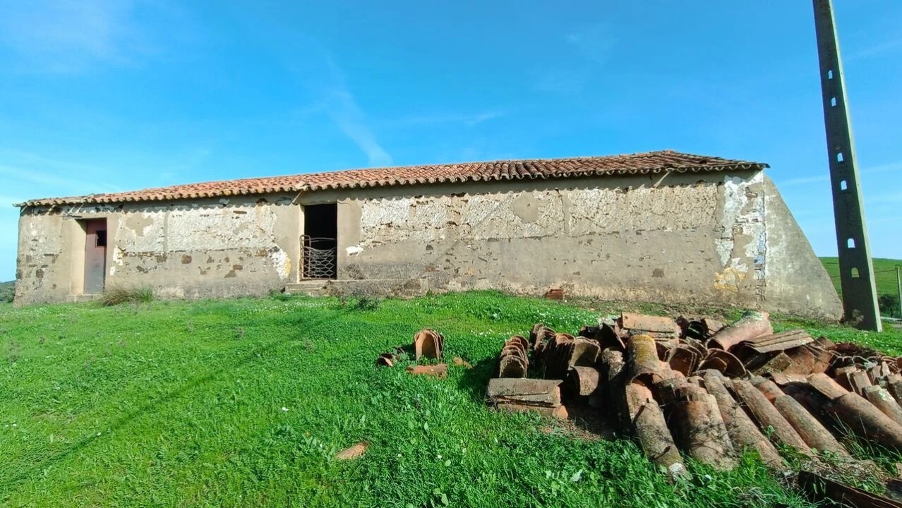 Moradia T2 para Venda em Santa Clara-A-Velha Foto 8