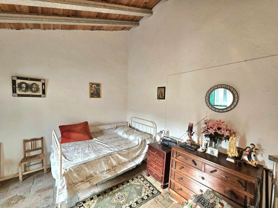 Moradia T3 para Venda em Ameixial Foto 6