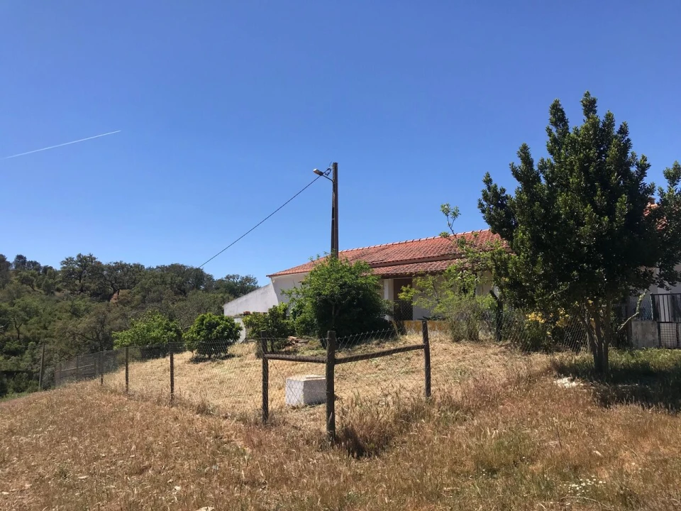 Moradia T2 para Venda em São Martinho das Amoreiras Foto 47