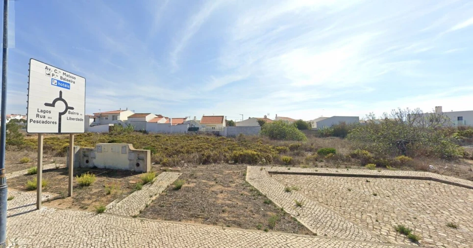 Terreno para Venda em Vila de Sagres Foto 3