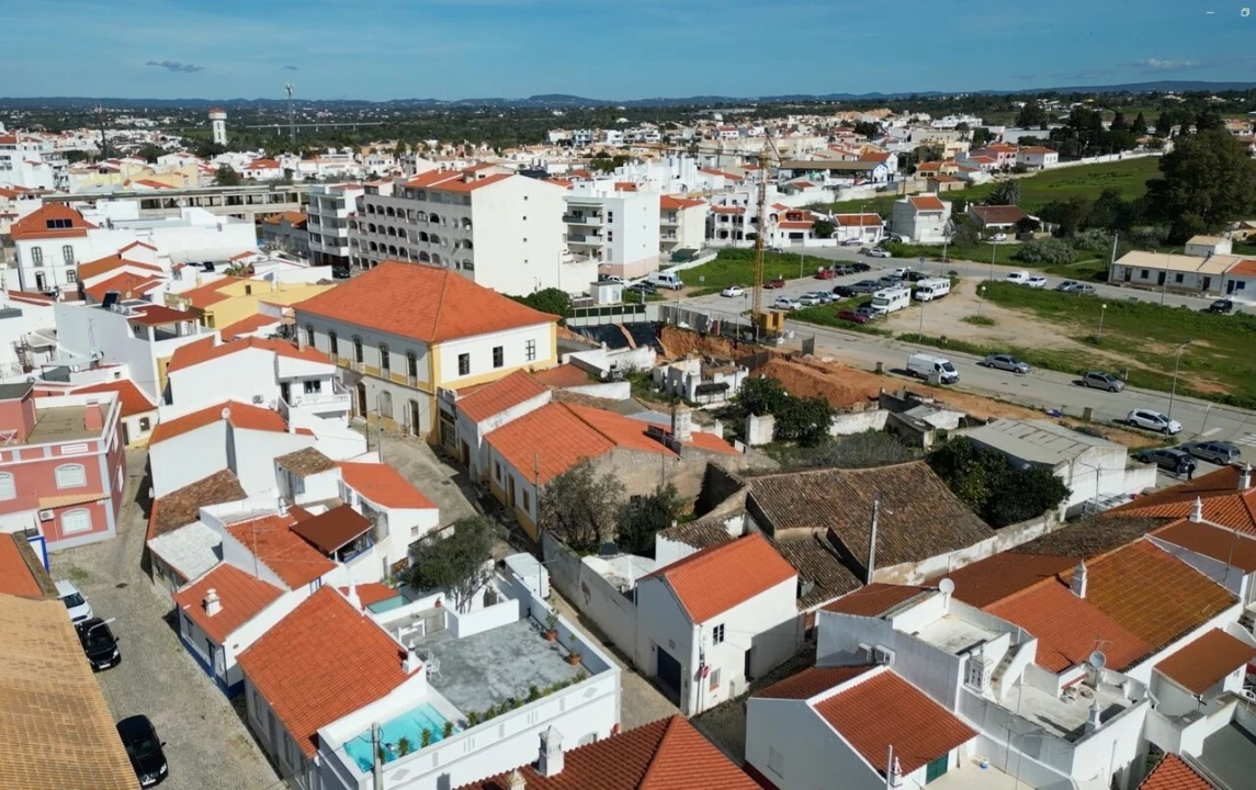 Moradia T24 para Venda em Alcantarilha e Pêra Foto 6