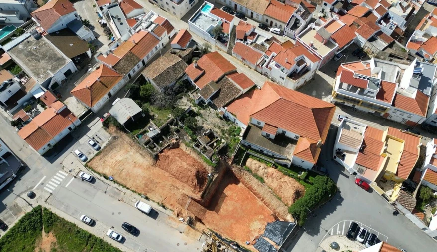 Moradia T24 para Venda em Alcantarilha e Pêra Foto 7