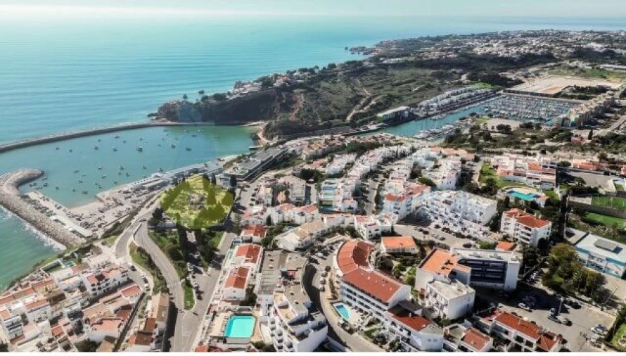 Terreno para Venda em Albufeira e Olhos de Água Foto 9