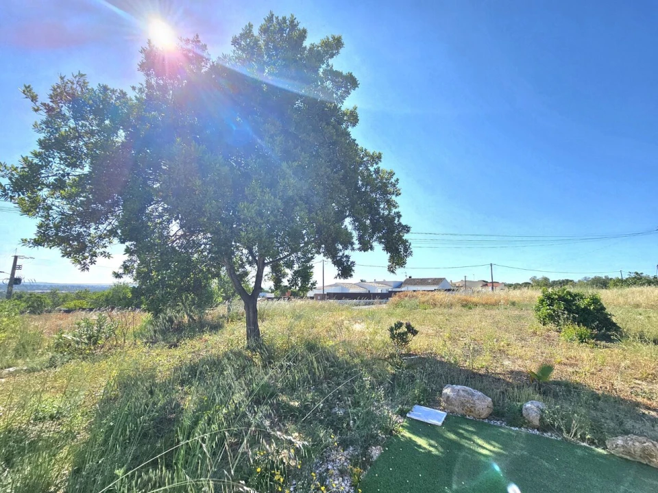 Moradia T1 para Venda em Armação de Pera Foto 6