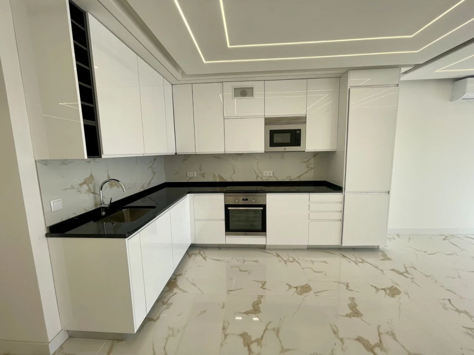 Apartamento T2 para Venda em Quarteira Foto 7