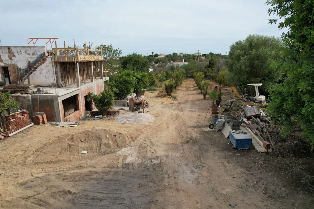 Quinta T8 para Venda em Boliqueime Foto 23