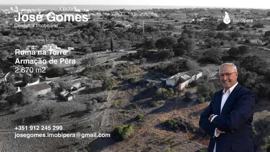 Moradia T2 para Venda em Armação de Pera Foto 12