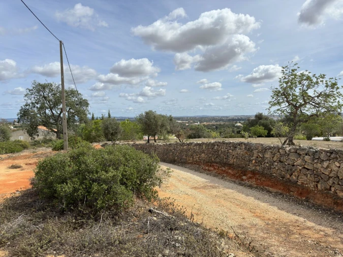 Moradia T2 para Venda em Armação de Pera Foto 7