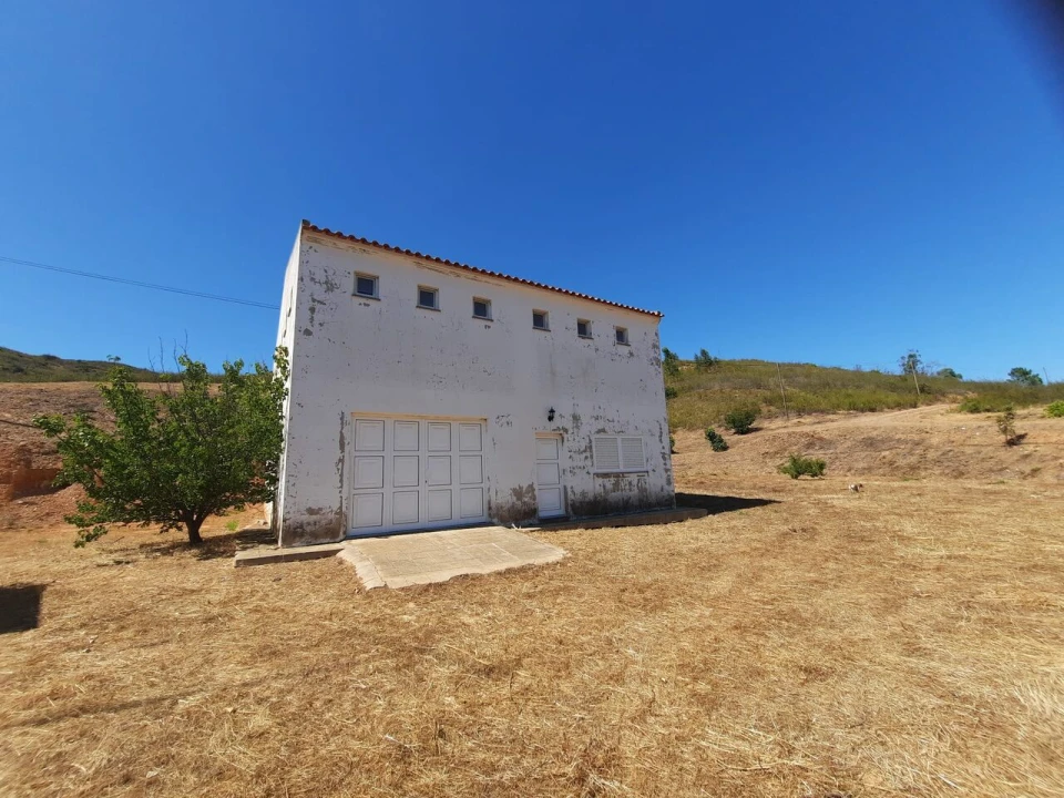 Quinta T2 para Venda em Alferce Foto 8