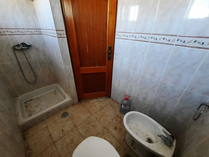 Quinta T2 para Venda em Alferce Foto 11