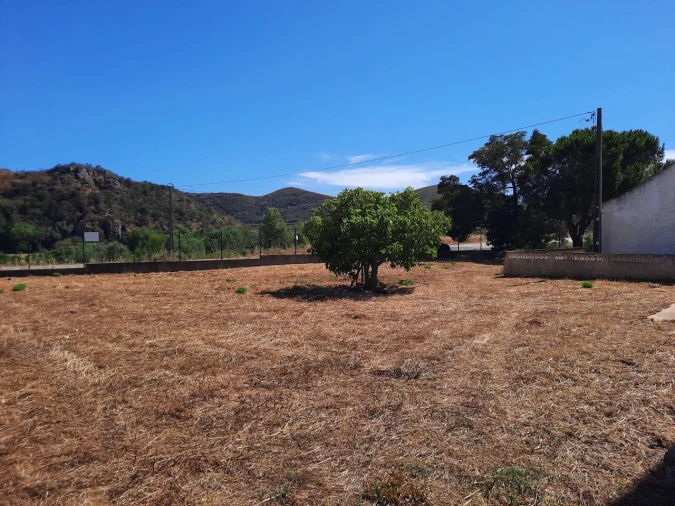 Quinta T2 para Venda em Alferce Foto 13