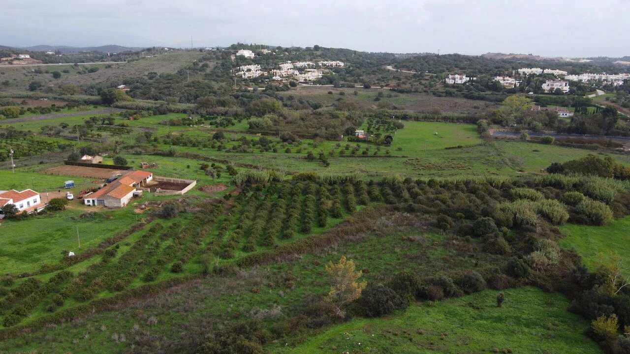 Terreno para Venda em Odiaxere Foto 17