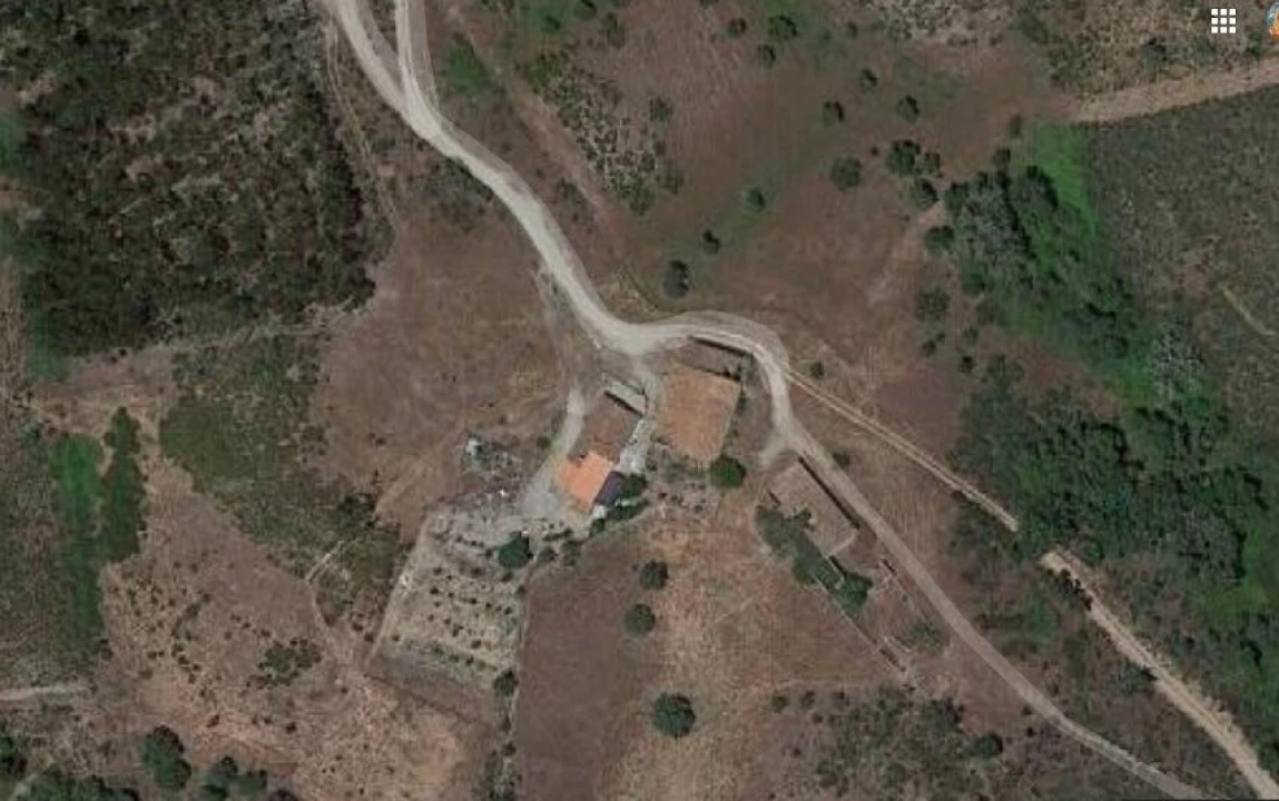 Moradia T5 para Venda em Santana da Serra Foto 30