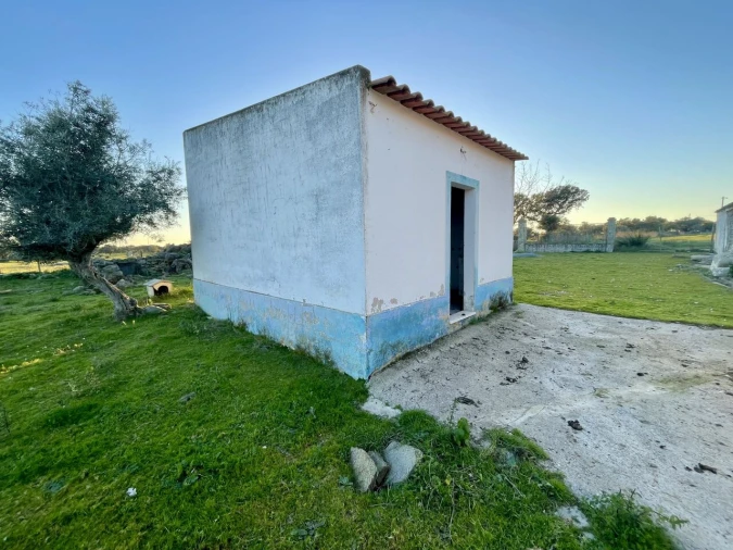 Quinta T18 para Venda em Redondo Foto 21