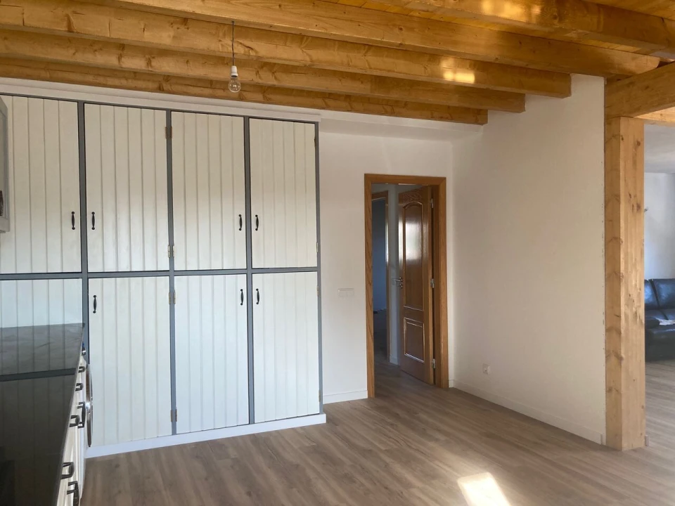 Moradia T5 para Venda em Ferreiras Foto 7