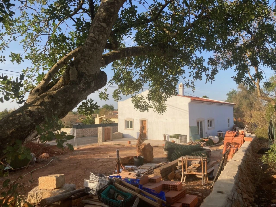 Moradia T5 para Venda em Ferreiras Foto 46