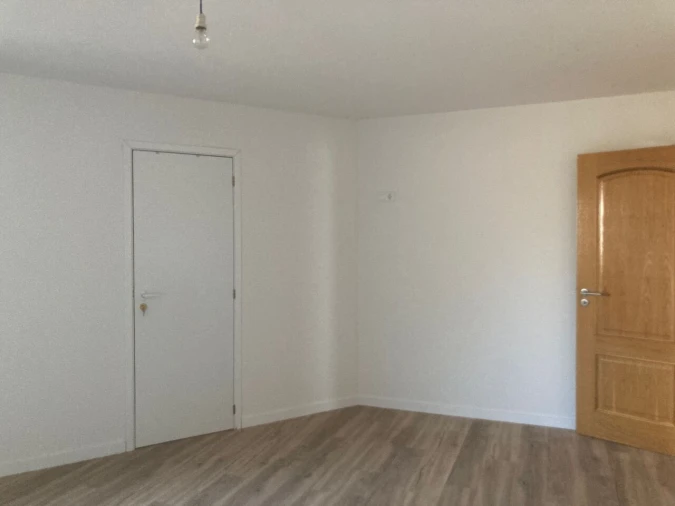 Moradia T5 para Venda em Ferreiras Foto 13