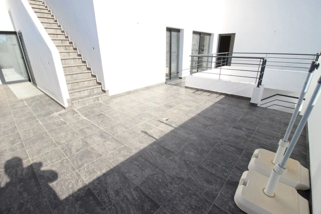 Moradia T6 para Venda em Silves Foto 33