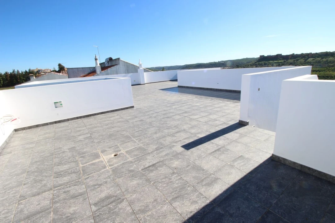 Moradia T6 para Venda em Silves Foto 37