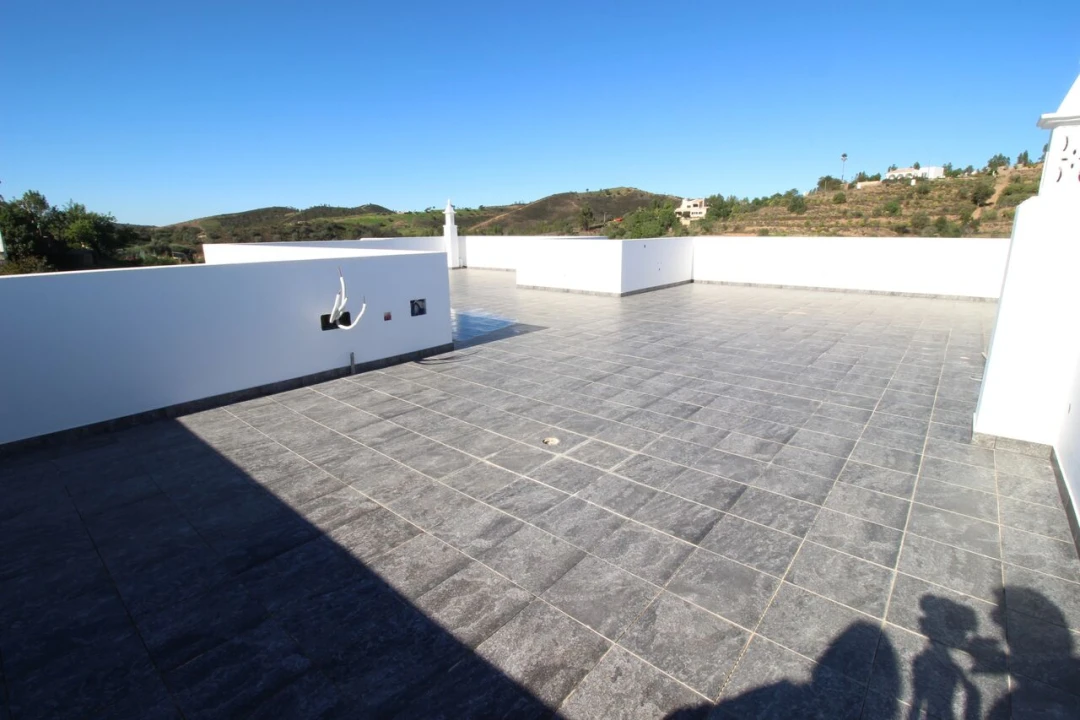 Moradia T6 para Venda em Silves Foto 38