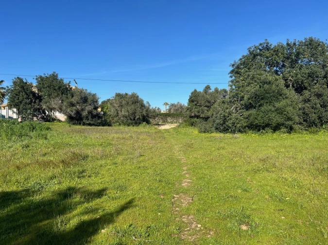 Terreno para Venda em Albufeira e Olhos de Água Foto 8