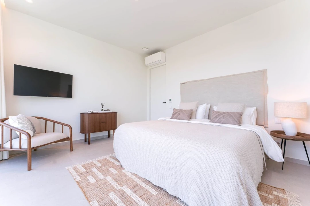 Moradia T3 para Venda em Santa Barbara de Nexe Foto 19