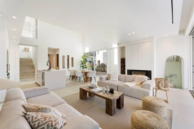 Moradia T3 para Venda em Santa Barbara de Nexe Foto 2